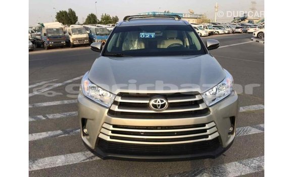 Buy Import 2015 Toyota Highlander in Import - Dubai, Bandarban Buy Import 2015 Toyota Highlander in Import - Dubai, Bandarban
