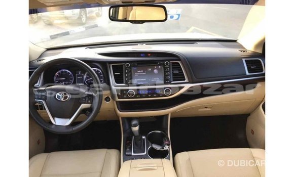Buy Import 2015 Toyota Highlander in Import - Dubai, Bandarban Buy Import 2015 Toyota Highlander in Import - Dubai, Bandarban
