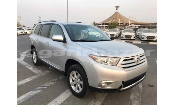 Buy Import 2011 Toyota Highlander in Import - Dubai, Bandarban Buy Import 2011 Toyota Highlander in Import - Dubai, Bandarban