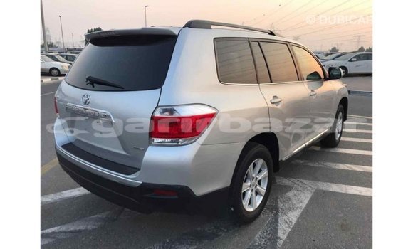 Buy Import 2011 Toyota Highlander in Import - Dubai, Bandarban Buy Import 2011 Toyota Highlander in Import - Dubai, Bandarban