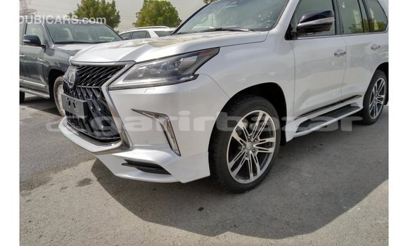 কেনা আমদানি Lexus LX White গাড়ী মধ্যে ইম্পোর্ট - দুবাই মধ্যে Bandarban কেনা আমদানি Lexus LX White গাড়ী মধ্যে ইম্পোর্ট - দুবাই মধ্যে Bandarban