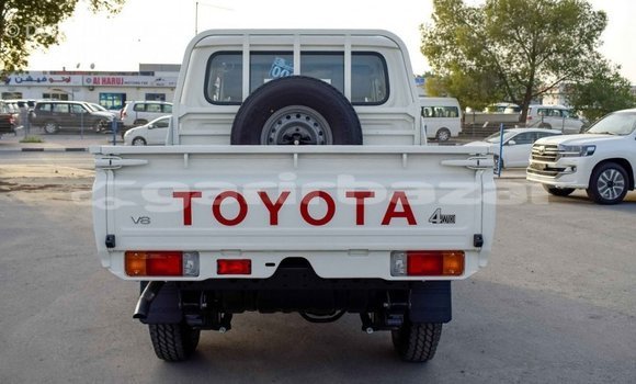 Buy Import 2019 Toyota Land Cruiser in Import - Dubai, Bandarban Buy Import 2019 Toyota Land Cruiser in Import - Dubai, Bandarban