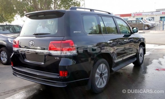 Buy Import 2019 Toyota Land Cruiser in Import - Dubai, Bandarban Buy Import 2019 Toyota Land Cruiser in Import - Dubai, Bandarban