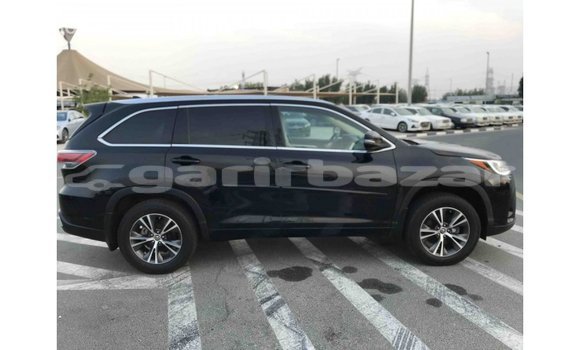 Buy Import 2014 Toyota Highlander in Import - Dubai, Bandarban Buy Import 2014 Toyota Highlander in Import - Dubai, Bandarban