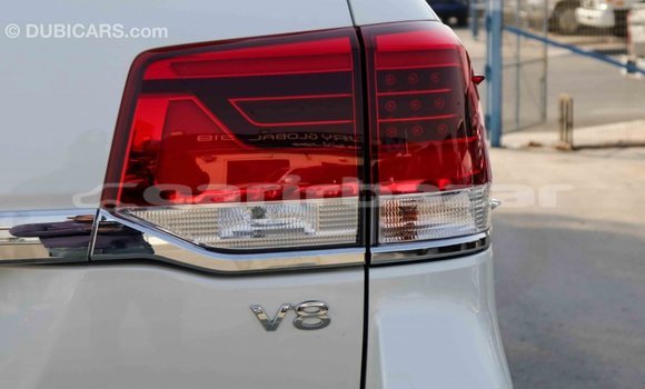 Buy Import 2019 Toyota Land Cruiser in Import - Dubai, Bandarban Buy Import 2019 Toyota Land Cruiser in Import - Dubai, Bandarban