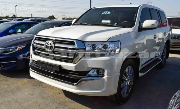 Buy Import 2011 Toyota Land Cruiser in Import - Dubai, Bandarban Buy Import 2011 Toyota Land Cruiser in Import - Dubai, Bandarban