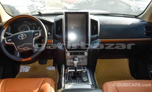 Buy Import 2011 Toyota Land Cruiser in Import - Dubai, Bandarban Buy Import 2011 Toyota Land Cruiser in Import - Dubai, Bandarban