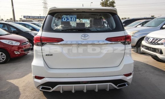 কেনা আমদানি Toyota Fortuner White গাড়ী মধ্যে ইম্পোর্ট - দুবাই মধ্যে Bandarban কেনা আমদানি Toyota Fortuner White গাড়ী মধ্যে ইম্পোর্ট - দুবাই মধ্যে Bandarban