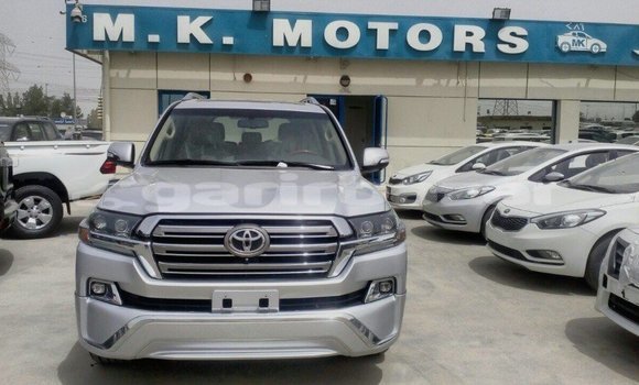 Buy Import 2013 Toyota Land Cruiser in Import - Dubai, Bandarban Buy Import 2013 Toyota Land Cruiser in Import - Dubai, Bandarban