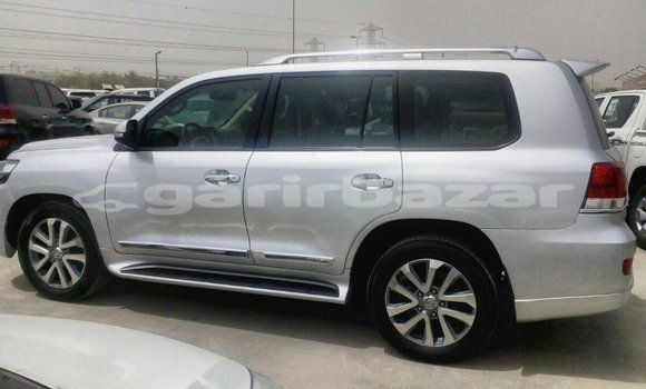 Buy Import 2013 Toyota Land Cruiser in Import - Dubai, Bandarban Buy Import 2013 Toyota Land Cruiser in Import - Dubai, Bandarban