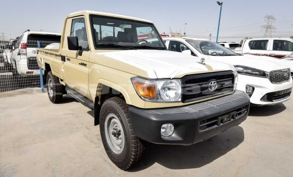 কেনা আমদানি Toyota Land Cruiser Beige গাড়ী মধ্যে ইম্পোর্ট - দুবাই মধ্যে Bandarban কেনা আমদানি Toyota Land Cruiser Beige গাড়ী মধ্যে ইম্পোর্ট - দুবাই মধ্যে Bandarban