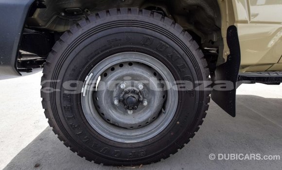 কেনা আমদানি Toyota Land Cruiser Beige গাড়ী মধ্যে ইম্পোর্ট - দুবাই মধ্যে Bandarban কেনা আমদানি Toyota Land Cruiser Beige গাড়ী মধ্যে ইম্পোর্ট - দুবাই মধ্যে Bandarban