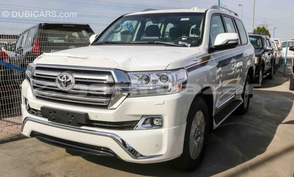 কেনা আমদানি Toyota Land Cruiser White গাড়ী মধ্যে ইম্পোর্ট - দুবাই মধ্যে Bandarban কেনা আমদানি Toyota Land Cruiser White গাড়ী মধ্যে ইম্পোর্ট - দুবাই মধ্যে Bandarban
