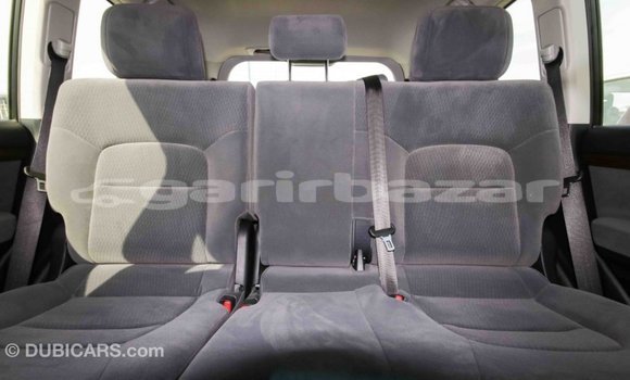 কেনা আমদানি Toyota Land Cruiser White গাড়ী মধ্যে ইম্পোর্ট - দুবাই মধ্যে Bandarban কেনা আমদানি Toyota Land Cruiser White গাড়ী মধ্যে ইম্পোর্ট - দুবাই মধ্যে Bandarban