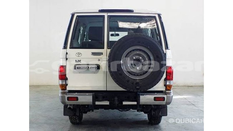 Big with watermark toyota land cruiser bandarban import dubai 1353
