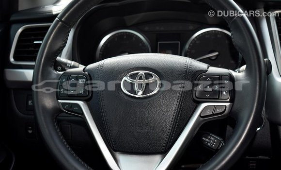 Buy Import 2017 Toyota Highlander in Import - Dubai, Bandarban Buy Import 2017 Toyota Highlander in Import - Dubai, Bandarban