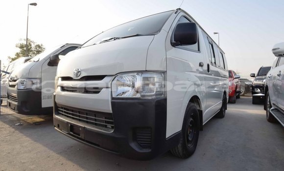 Buy Import 2014 Toyota Hiace in Import - Dubai, Bandarban Buy Import 2014 Toyota Hiace in Import - Dubai, Bandarban
