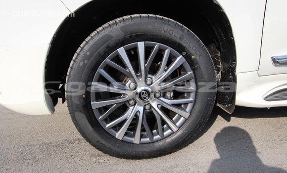 কেনা আমদানি Toyota Land Cruiser White গাড়ী মধ্যে ইম্পোর্ট - দুবাই মধ্যে Bandarban কেনা আমদানি Toyota Land Cruiser White গাড়ী মধ্যে ইম্পোর্ট - দুবাই মধ্যে Bandarban