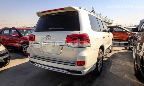 Buy Import 2010 Toyota Land Cruiser in Import - Dubai, Bandarban Buy Import 2010 Toyota Land Cruiser in Import - Dubai, Bandarban