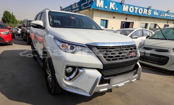 কেনা আমদানি Toyota Fortuner White গাড়ী মধ্যে ইম্পোর্ট - দুবাই মধ্যে Bandarban কেনা আমদানি Toyota Fortuner White গাড়ী মধ্যে ইম্পোর্ট - দুবাই মধ্যে Bandarban