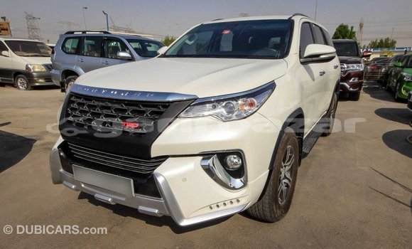 কেনা আমদানি Toyota Fortuner White গাড়ী মধ্যে ইম্পোর্ট - দুবাই মধ্যে Bandarban কেনা আমদানি Toyota Fortuner White গাড়ী মধ্যে ইম্পোর্ট - দুবাই মধ্যে Bandarban