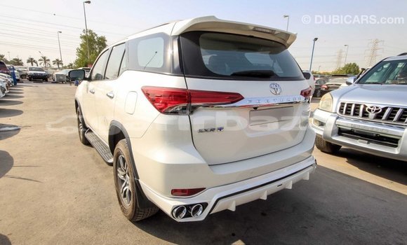 কেনা আমদানি Toyota Fortuner White গাড়ী মধ্যে ইম্পোর্ট - দুবাই মধ্যে Bandarban কেনা আমদানি Toyota Fortuner White গাড়ী মধ্যে ইম্পোর্ট - দুবাই মধ্যে Bandarban
