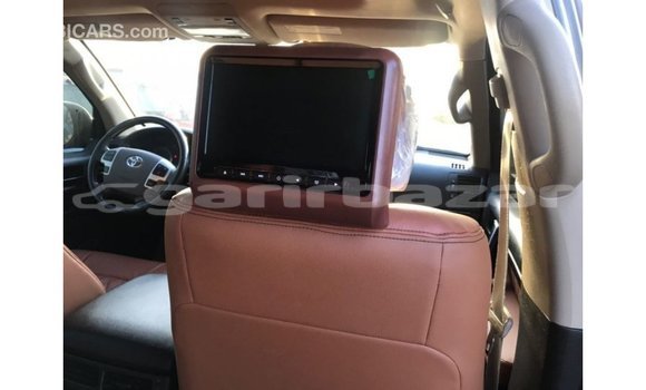 কেনা আমদানি Toyota Land Cruiser Black গাড়ী মধ্যে ইম্পোর্ট - দুবাই মধ্যে Bandarban কেনা আমদানি Toyota Land Cruiser Black গাড়ী মধ্যে ইম্পোর্ট - দুবাই মধ্যে Bandarban