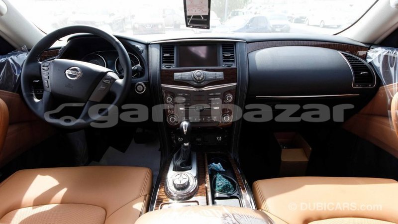 Big with watermark nissan patrol bandarban import dubai 1398