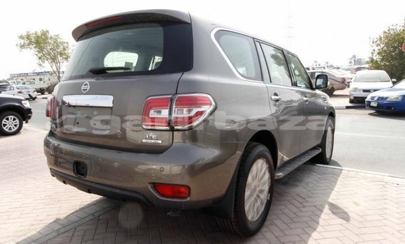 কেনা আমদানি Nissan Patrol Brown গাড়ী মধ্যে ইম্পোর্ট - দুবাই মধ্যে Bandarban কেনা আমদানি Nissan Patrol Brown গাড়ী মধ্যে ইম্পোর্ট - দুবাই মধ্যে Bandarban