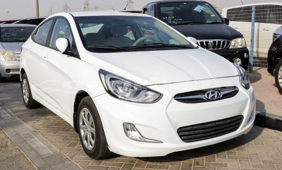 কেনা আমদানি Hyundai Accent White গাড়ী মধ্যে ইম্পোর্ট - দুবাই মধ্যে Bandarban কেনা আমদানি Hyundai Accent White গাড়ী মধ্যে ইম্পোর্ট - দুবাই মধ্যে Bandarban