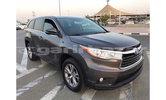 Buy Import 2016 Toyota Highlander in Import - Dubai, Bandarban Buy Import 2016 Toyota Highlander in Import - Dubai, Bandarban