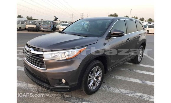 Buy Import 2016 Toyota Highlander in Import - Dubai, Bandarban Buy Import 2016 Toyota Highlander in Import - Dubai, Bandarban