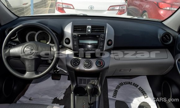 Buy Import 2008 Toyota HiAce in Import - Dubai, Bandarban Buy Import 2008 Toyota HiAce in Import - Dubai, Bandarban