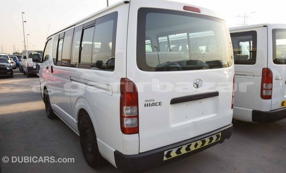কেনা আমদানি Toyota Hiace White গাড়ী মধ্যে ইম্পোর্ট - দুবাই মধ্যে Bandarban কেনা আমদানি Toyota Hiace White গাড়ী মধ্যে ইম্পোর্ট - দুবাই মধ্যে Bandarban