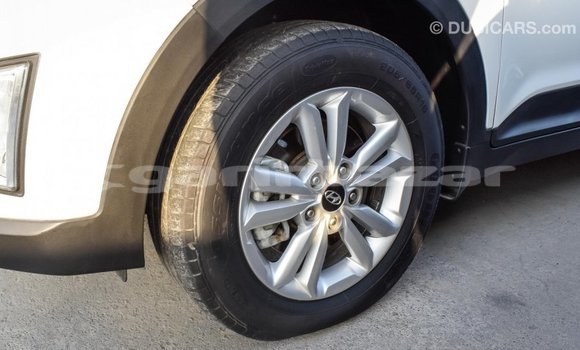 কেনা আমদানি Hyundai Creta White গাড়ী মধ্যে ইম্পোর্ট - দুবাই মধ্যে Bandarban কেনা আমদানি Hyundai Creta White গাড়ী মধ্যে ইম্পোর্ট - দুবাই মধ্যে Bandarban