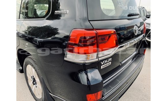 Buy Import 2019 Toyota Land Cruiser in Import - Dubai, Bandarban Buy Import 2019 Toyota Land Cruiser in Import - Dubai, Bandarban