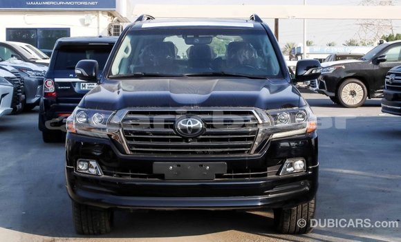 Buy Import 2018 Toyota Land Cruiser in Import - Dubai, Bandarban Buy Import 2018 Toyota Land Cruiser in Import - Dubai, Bandarban