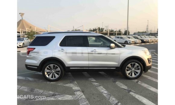 Buy Import 2018 Ford Explorer in Import - Dubai, Bandarban Buy Import 2018 Ford Explorer in Import - Dubai, Bandarban