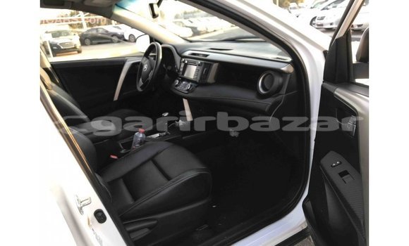 Buy Import 2014 Toyota HiAce in Import - Dubai, Bandarban Buy Import 2014 Toyota HiAce in Import - Dubai, Bandarban