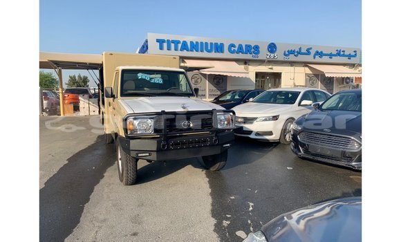 Buy Import 2019 Toyota Land Cruiser in Import - Dubai, Bandarban Buy Import 2019 Toyota Land Cruiser in Import - Dubai, Bandarban