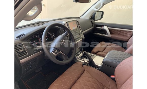 Buy Import 2019 Toyota Land Cruiser in Import - Dubai, Bandarban Buy Import 2019 Toyota Land Cruiser in Import - Dubai, Bandarban