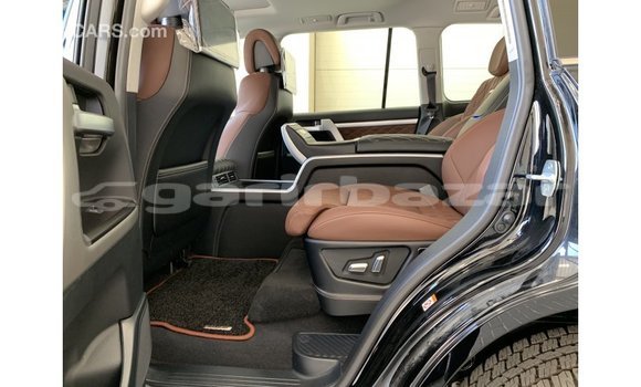 Buy Import 2019 Toyota Land Cruiser in Import - Dubai, Bandarban Buy Import 2019 Toyota Land Cruiser in Import - Dubai, Bandarban