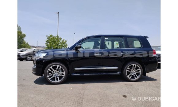 Buy Import 2019 Toyota Land Cruiser in Import - Dubai, Bandarban Buy Import 2019 Toyota Land Cruiser in Import - Dubai, Bandarban