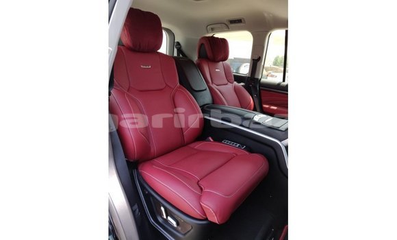 Buy Import 2019 Toyota Land Cruiser in Import - Dubai, Bandarban Buy Import 2019 Toyota Land Cruiser in Import - Dubai, Bandarban