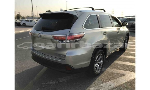 Buy Import 2015 Toyota Highlander in Import - Dubai, Bandarban Buy Import 2015 Toyota Highlander in Import - Dubai, Bandarban