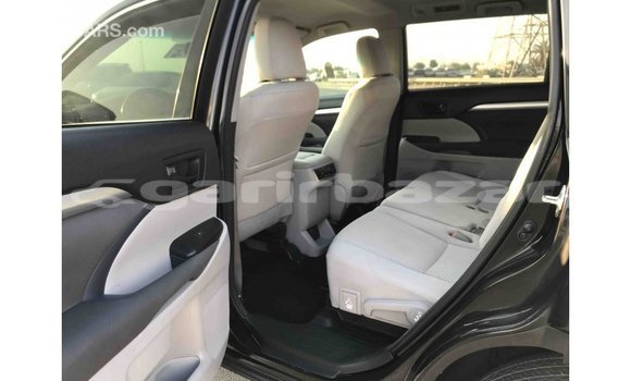 Buy Import 2015 Toyota Highlander in Import - Dubai, Bandarban Buy Import 2015 Toyota Highlander in Import - Dubai, Bandarban