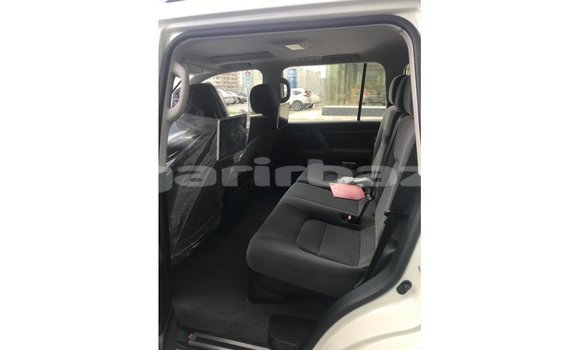 Buy Import 2019 Toyota Land Cruiser in Import - Dubai, Bandarban Buy Import 2019 Toyota Land Cruiser in Import - Dubai, Bandarban