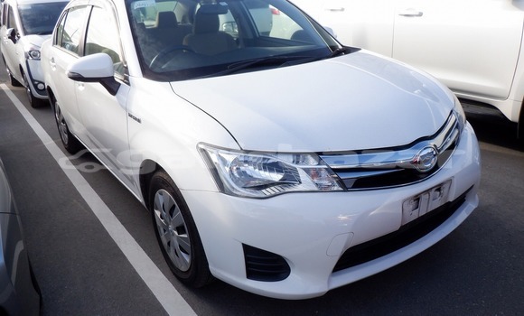 কেনা আমদানি Toyota Axio White গাড়ী মধ্যে ঢাকা মধ্যে Dhaka কেনা আমদানি Toyota Axio White গাড়ী মধ্যে ঢাকা মধ্যে Dhaka