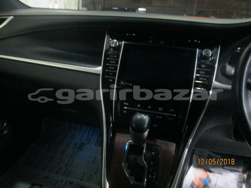 Big with watermark toyota harrier dhaka dhaka 1610