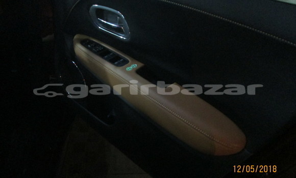 কেনা আমদানি Honda Vezel Burgundy গাড়ী মধ্যে ঢাকা মধ্যে Dhaka কেনা আমদানি Honda Vezel Burgundy গাড়ী মধ্যে ঢাকা মধ্যে Dhaka